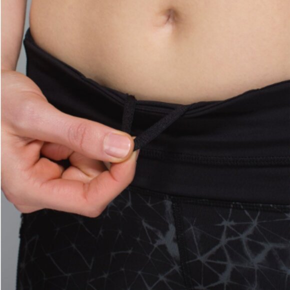 Lululemon Inspire Tight II *Full-On Luxtreme (Mesh) in Star Crushed Coal Black - Picture 5 of 11